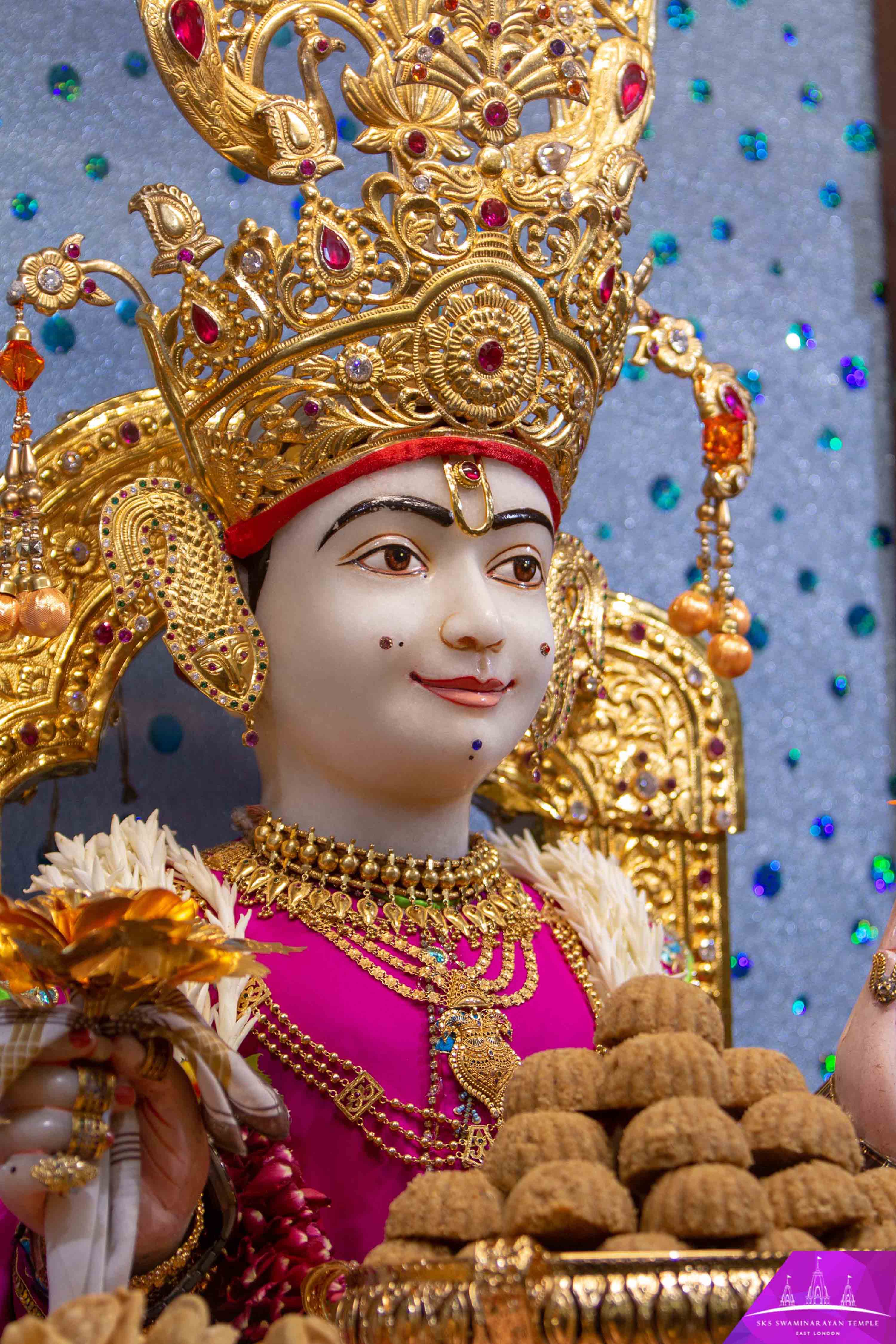 ©1987-2017 SKS Swaminarayan Temple East London